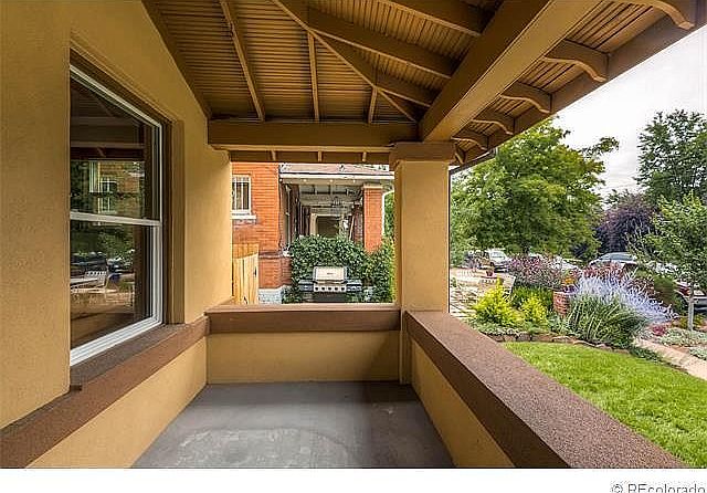 2nd image of 2832 N Humboldt St