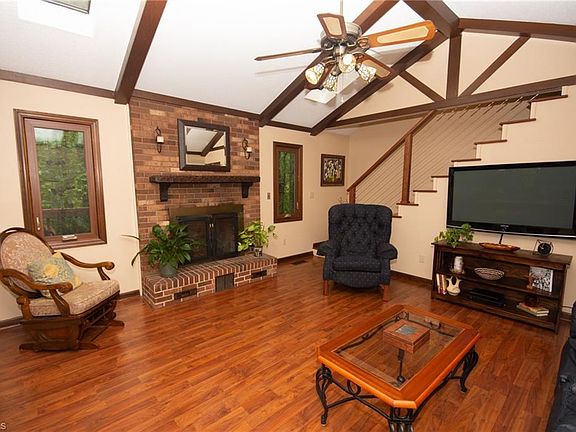 4th image of 109 Wilchester Ln