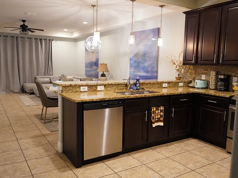 8133 Roseville Blvd — Photo 17