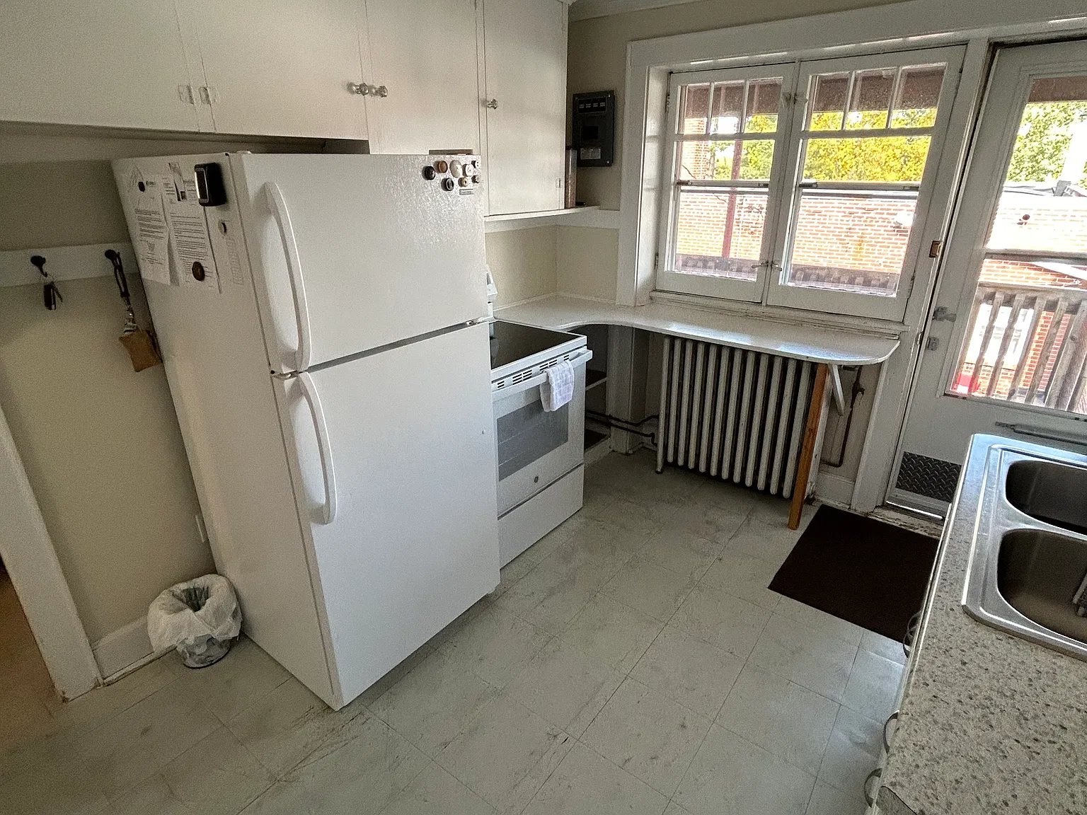 2 bed, 800 sqft, $700 — Photo 4
