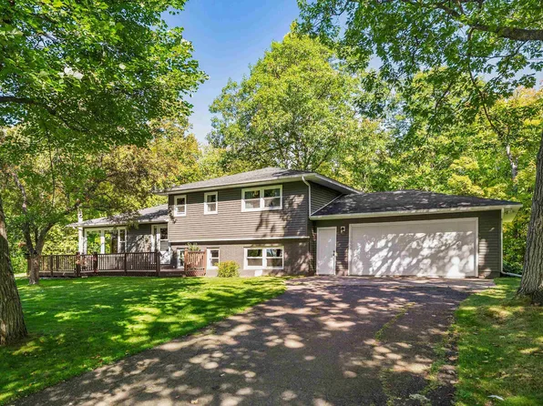 5731 Sunburst Dr, Duluth, MN 55810