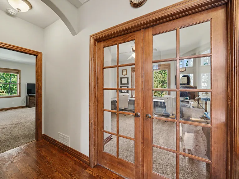 18145 Bakers Farm Rd — Photo 22
