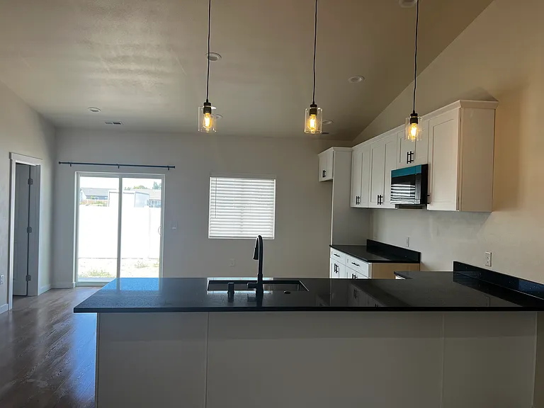7560 McDougal Ave NE #A — Photo 13