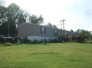 184 Falmouth Sunrise Rd, Berry, KY 41003