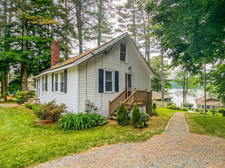 33 Welch Point Rd — Photo 4