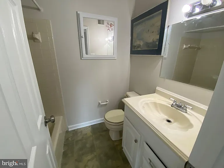 12116 Stallion Ct — Photo 18