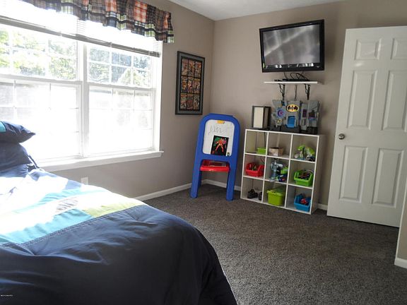 4th image of 4426 Summertime Ct SE