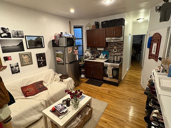 2nd image of 442 W 54th St #20