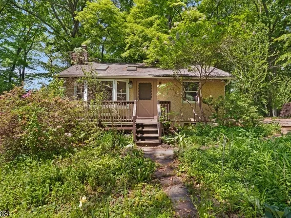76 Brooksyde Ave, Ringwood Boro, NJ 07456