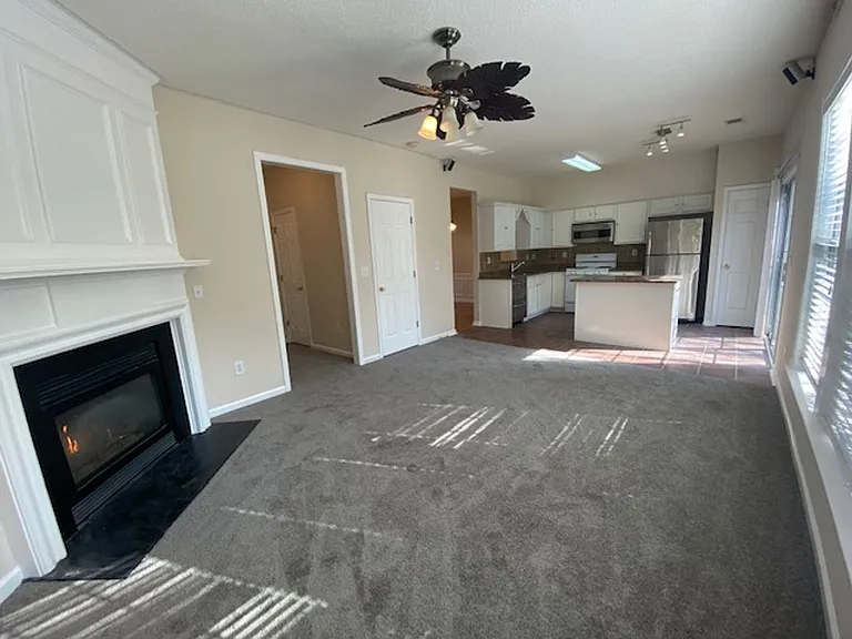5463 Medlock Corners Dr — Photo 20