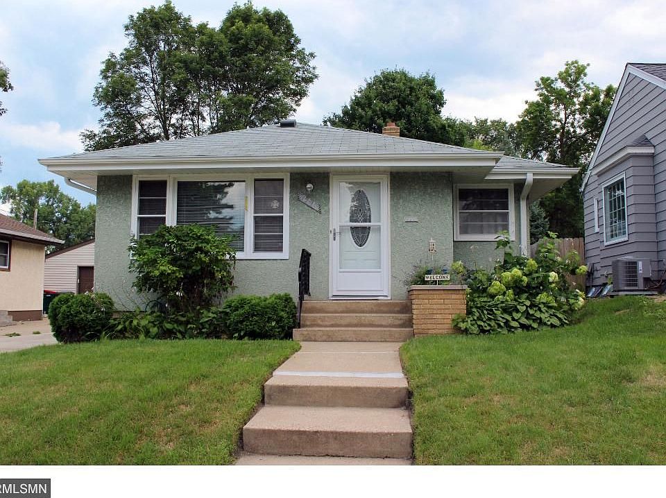 1st image of 206 Curtice St W