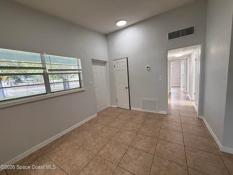 420 N Fiske Blvd — Photo 15