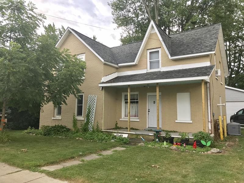 1st image of 4081 Main St