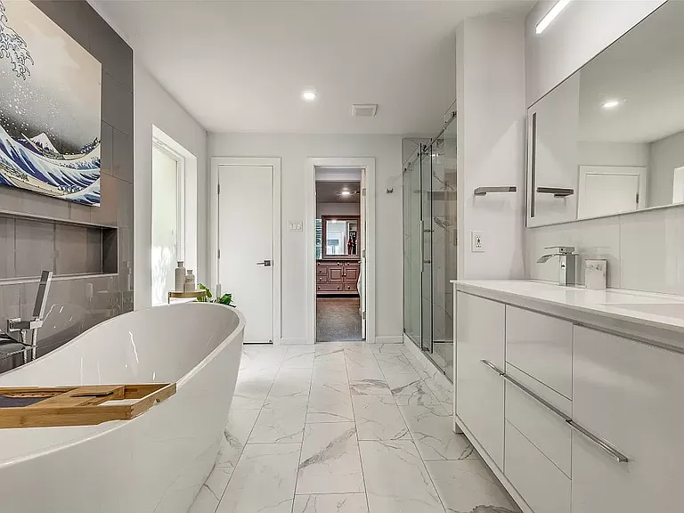 9805 Estate Ln — Photo 19
