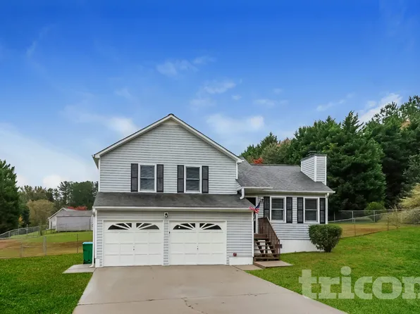 78 Ginnity Dr, Douglasville, GA 30134