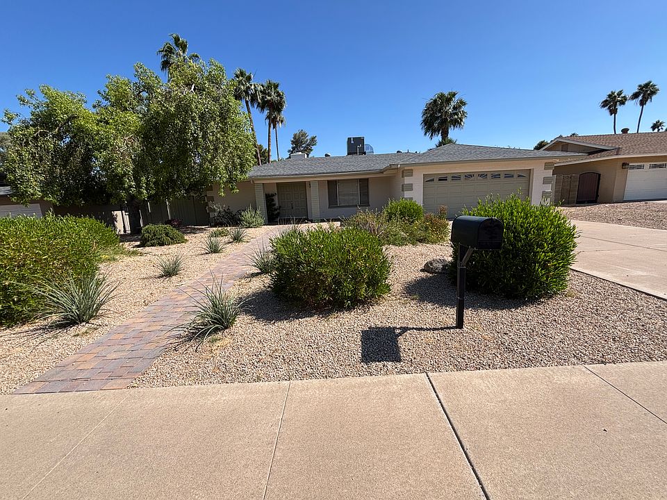 1st image of 2741 E Cannon Dr