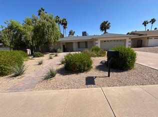 2741 E Cannon Dr, Phoenix, AZ 85028