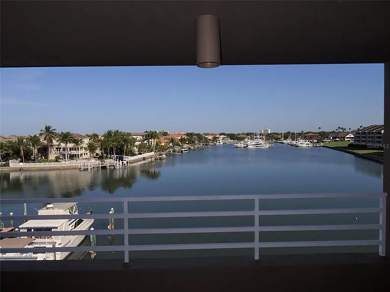 2775 Kipps Colony Dr S #304 — Photo 18