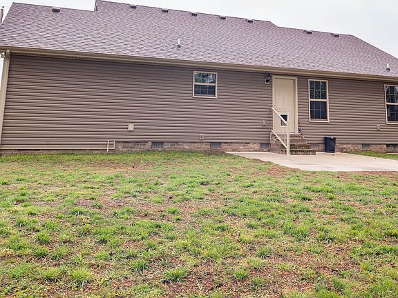 3rd image of 78 Amelia Dr