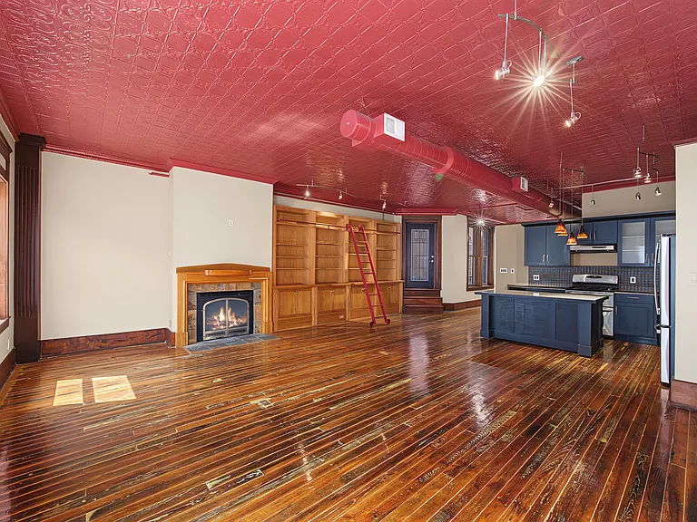 318 N Main St #A — Photo 6