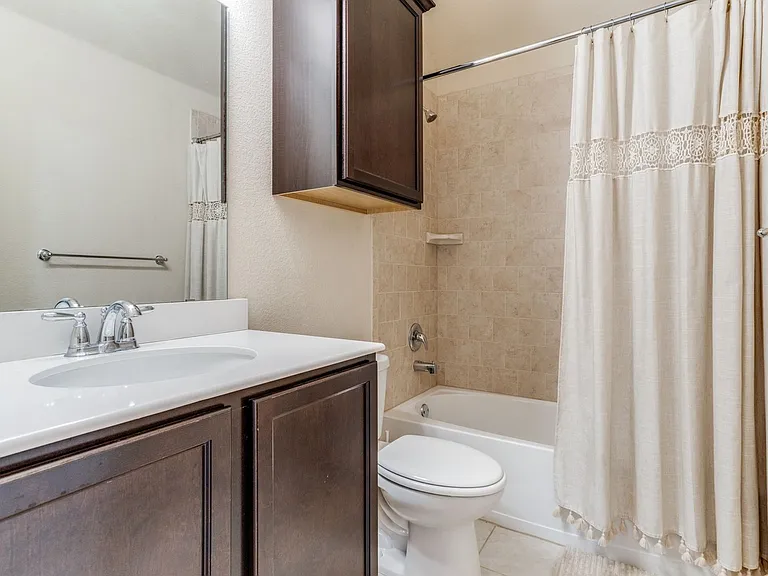 613 Blue Teal Pl — Photo 18
