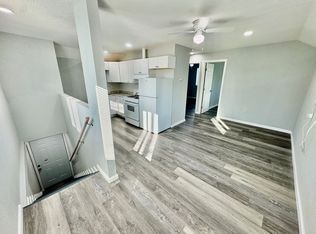 Spacious 2BD/1BA on 2nd Floor with In-Unit Washer & Dryer!, Lodi, CA 95240