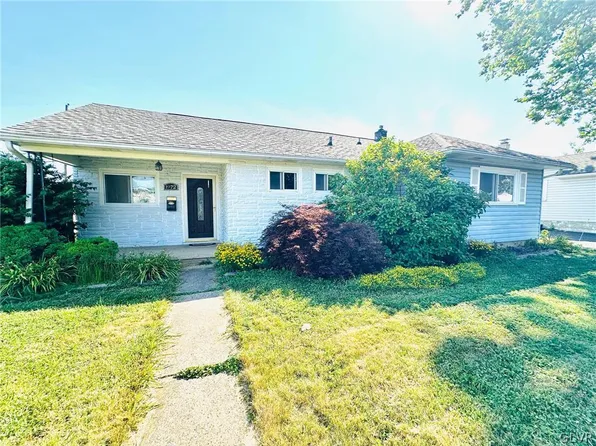 1972 Hilltop Ter, Bethlehem, PA 18018