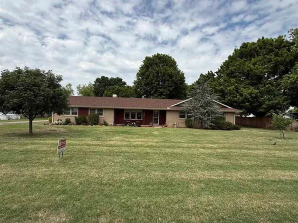 1606 E Tonkawa Ave, Tonkawa, OK 74653