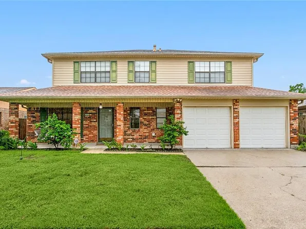 833 Fairfax Dr, Gretna, LA 70056