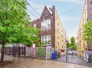 926 E 211th St, Bronx, NY 10469