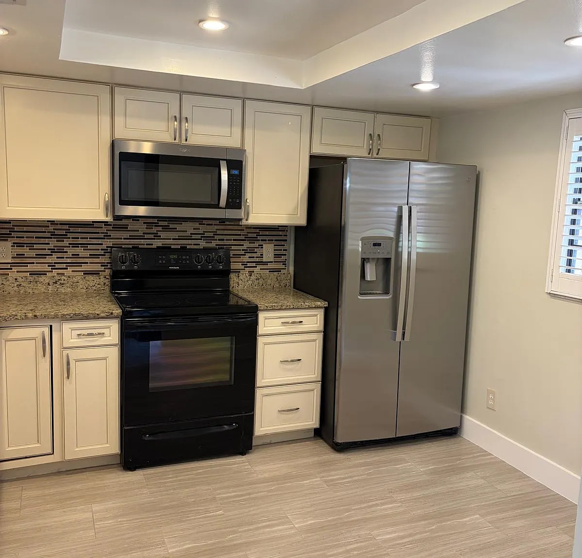 2 bed, 1000 sqft, $1,650 — Photo 4