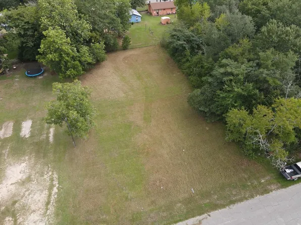 308 E Carr St, Donalsonville, GA 39845
