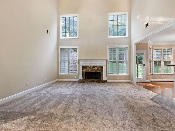 5th image of 5723 Vinings Retreat Way SW