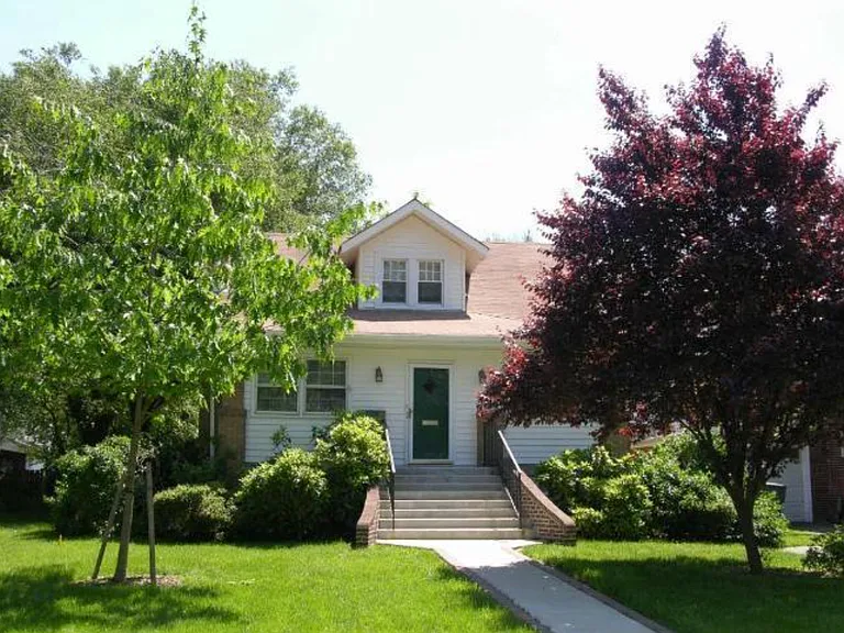 4703 Harvard Rd #2 — Photo 4