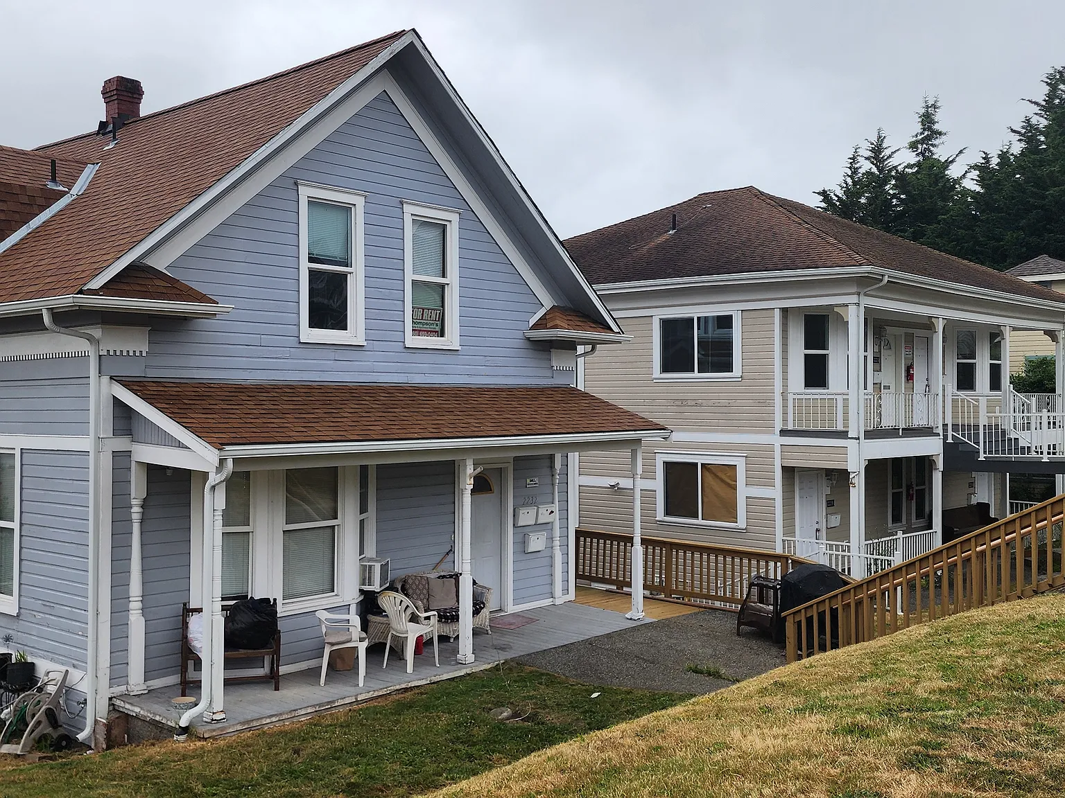 2 bed, 800 sqft, $2,400 — Photo 2