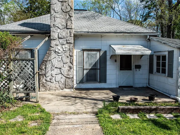 3 Eugenia St, Eureka Springs, AR 72632