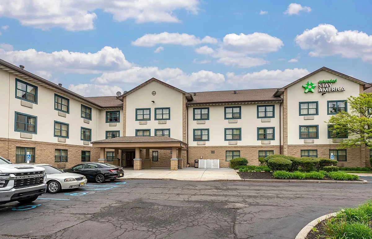Exterior - Edison - Raritan Center