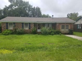 469 Madeline Dr, Goose Creek, SC 29445