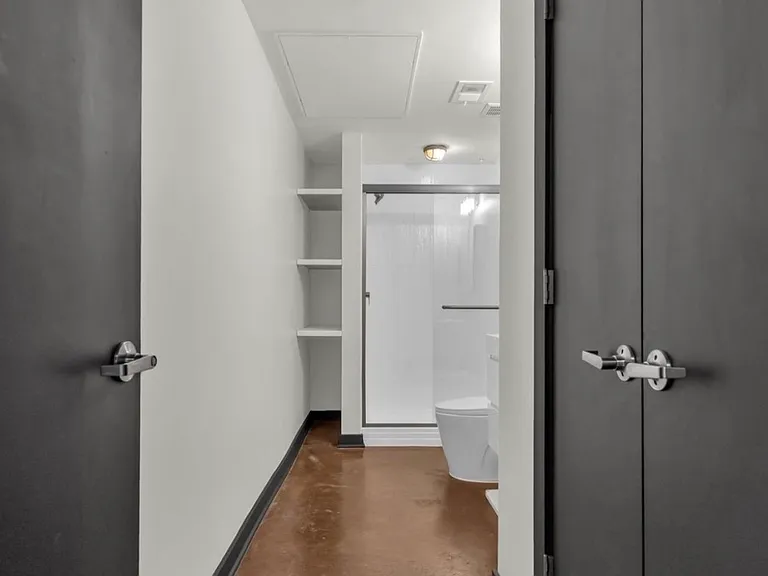 1803 Broadway #213 — Photo 16