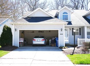30331 Sugar Sand Ln, North Olmsted, OH