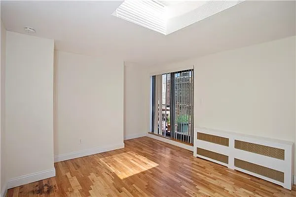 Rented by Mirador Real Estate | media 38