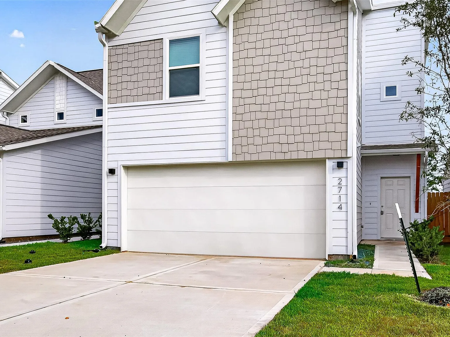 3 bed, 2.5 bath, 1450 sqft, $1,750 — Photo 3