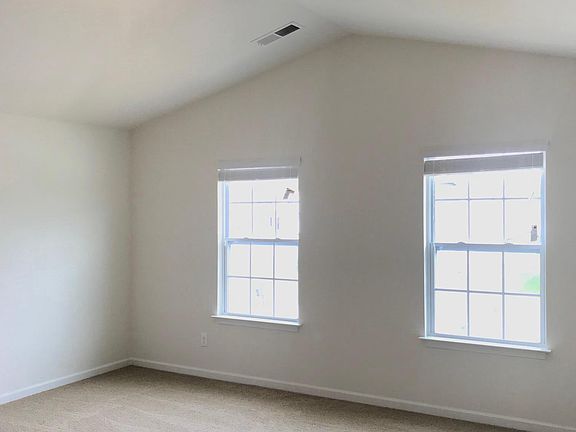 5th image of 1914 Porter Hill Dr