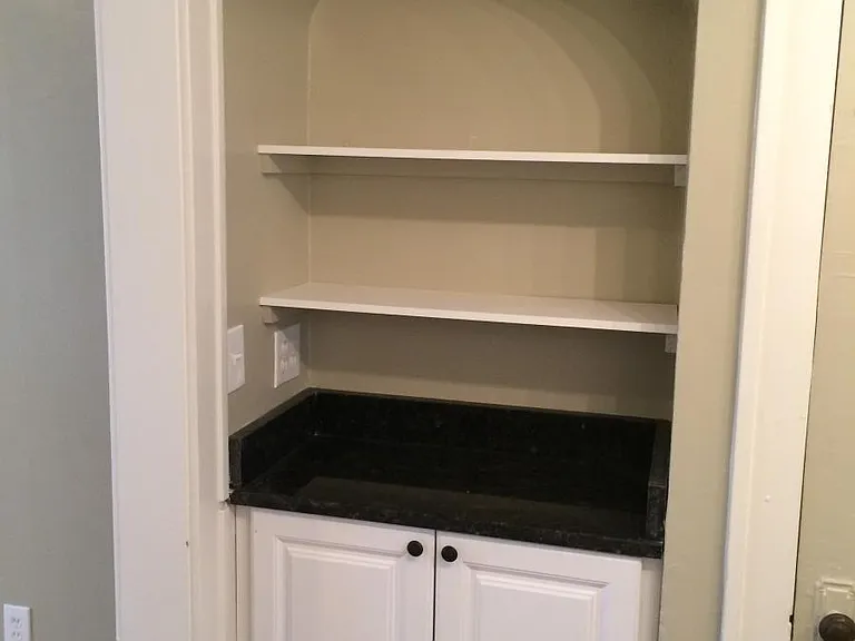 806 Forest Ave — Photo 17
