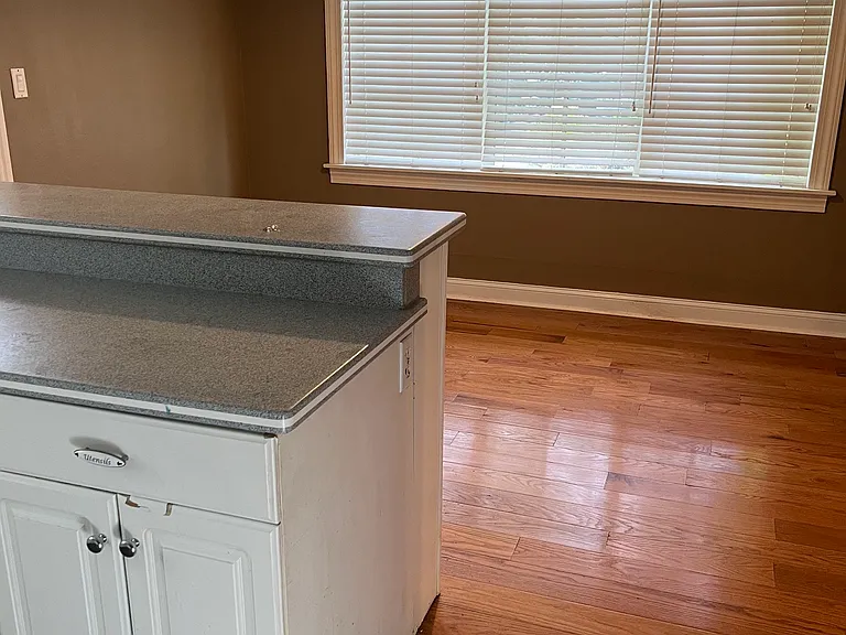 4 Linwood Dr — Photo 16