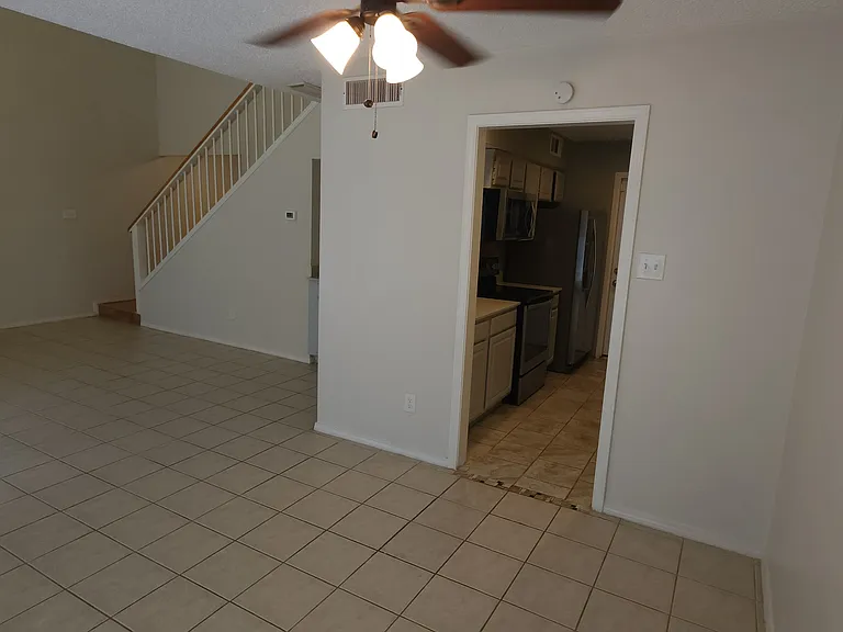631 Cimarron Trl — Photo 84
