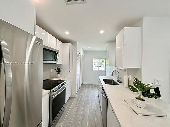 3rd image of 20831 NW 28th Ave