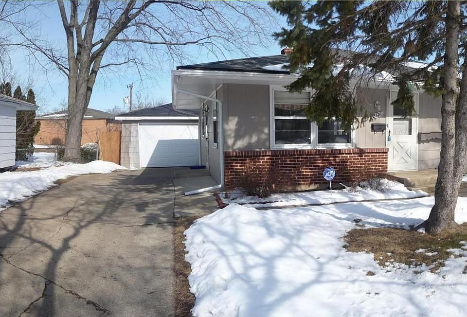 1st image of 2516 Heritage Ct