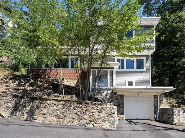 19 Brunswick Rd, Arlington, MA 02476