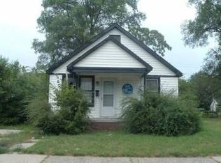 15819 Strathmoor St, Detroit, MI 48227